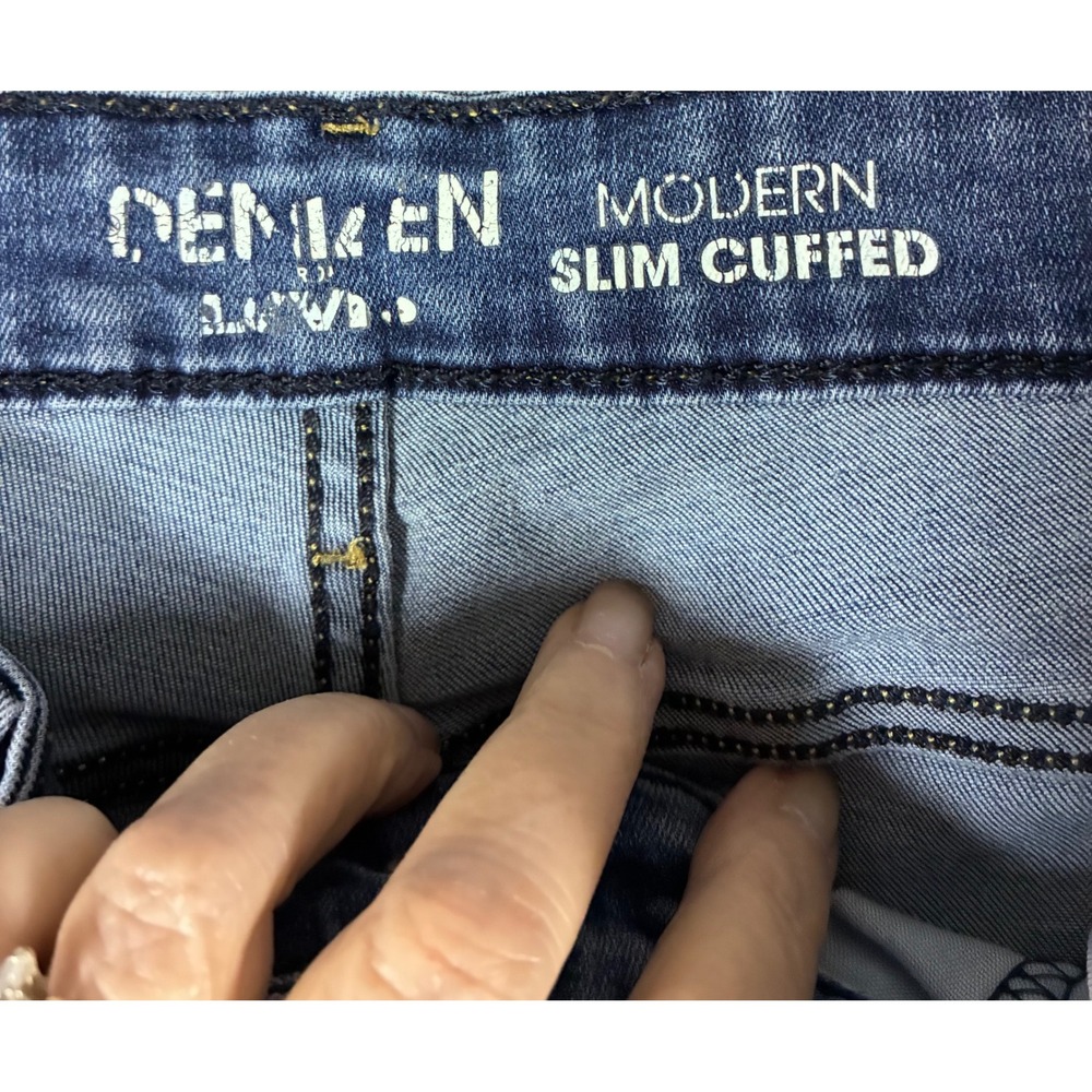 Denizen Levi's Modern Slim Cuffed Jeans Womens 10 Medium Wash Distressed Blue - Picture 3 of 8